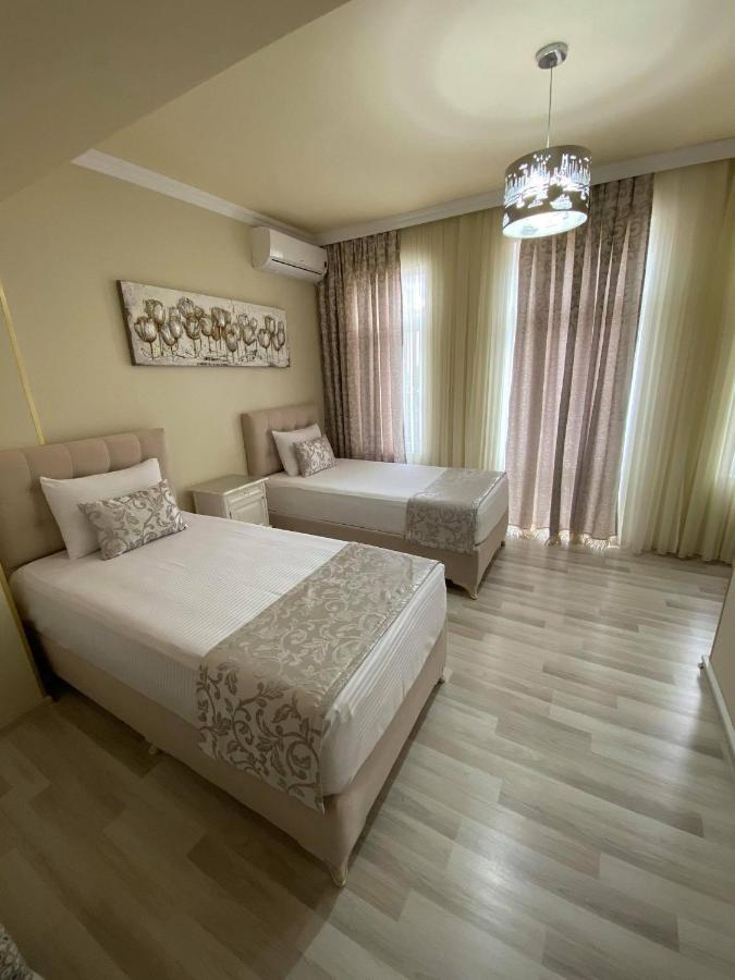 Otantik Shumen Hotell Exteriör bild