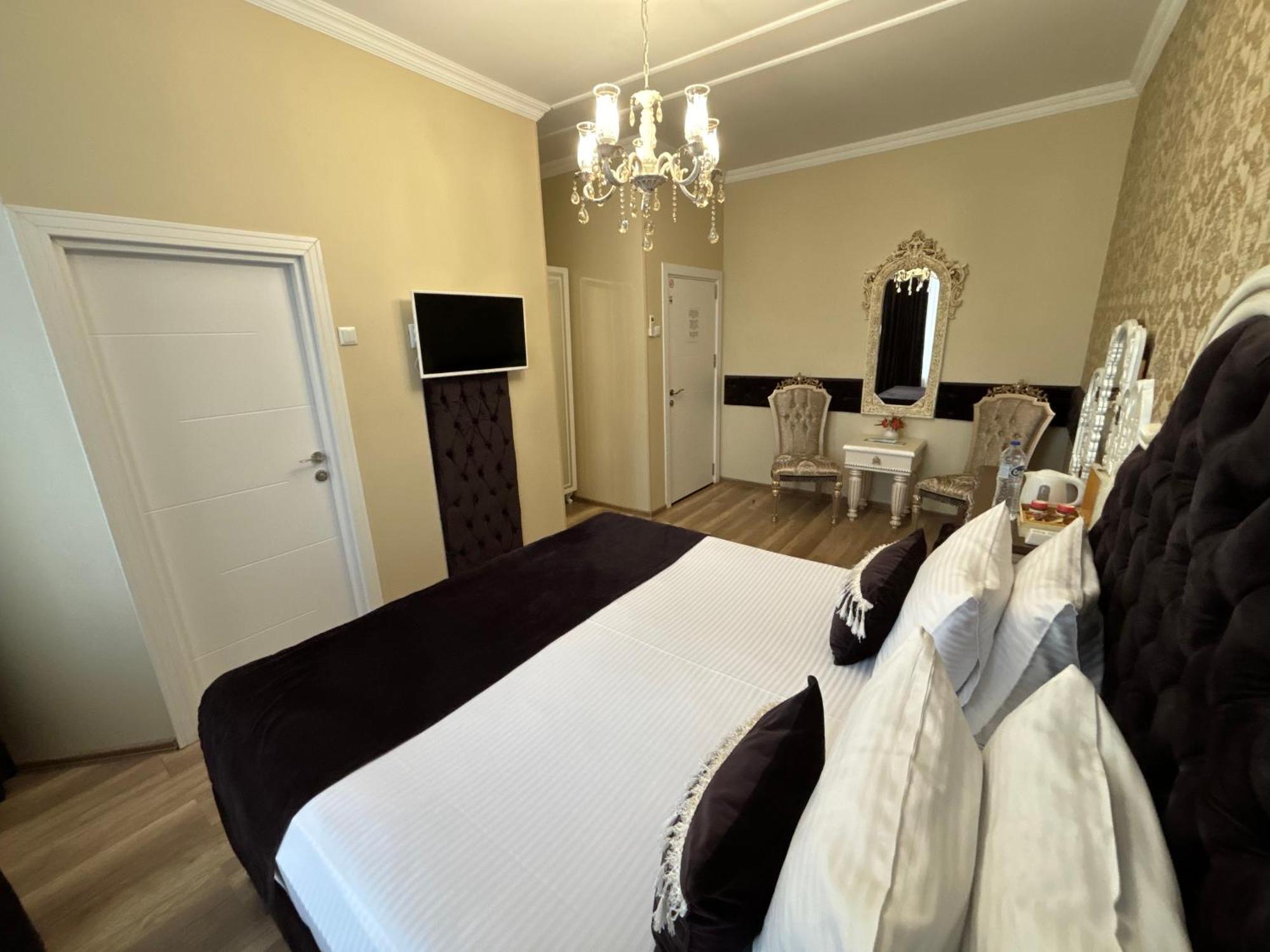 Otantik Shumen Hotell Exteriör bild