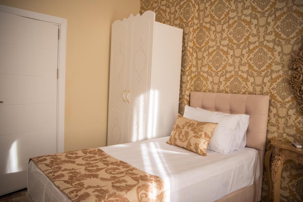 Otantik Shumen Hotell Exteriör bild