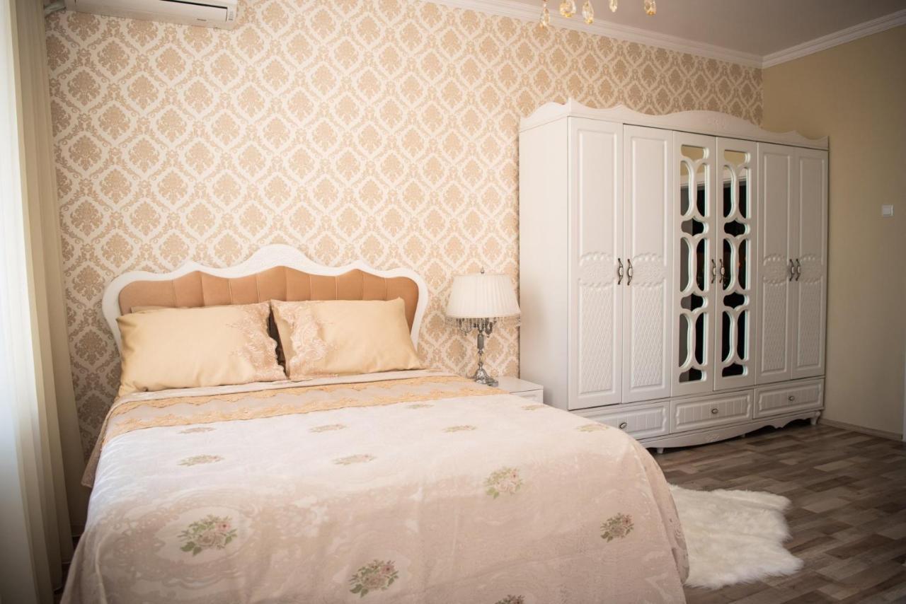 Otantik Shumen Hotell Exteriör bild