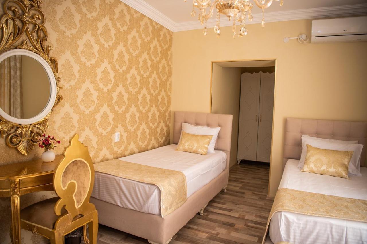Otantik Shumen Hotell Exteriör bild