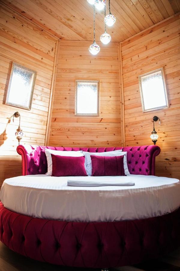 Otantik Shumen Hotell Exteriör bild