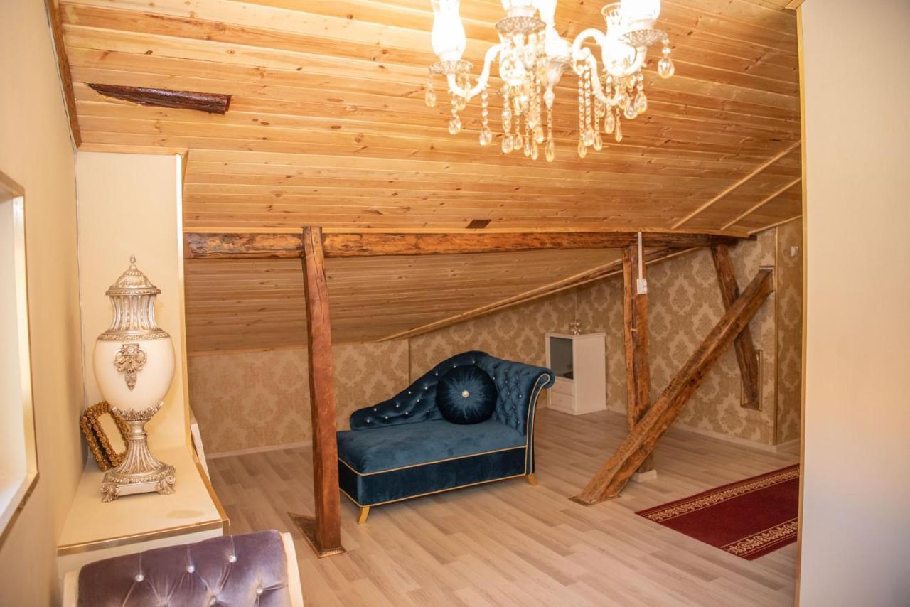 Otantik Shumen Hotell Exteriör bild